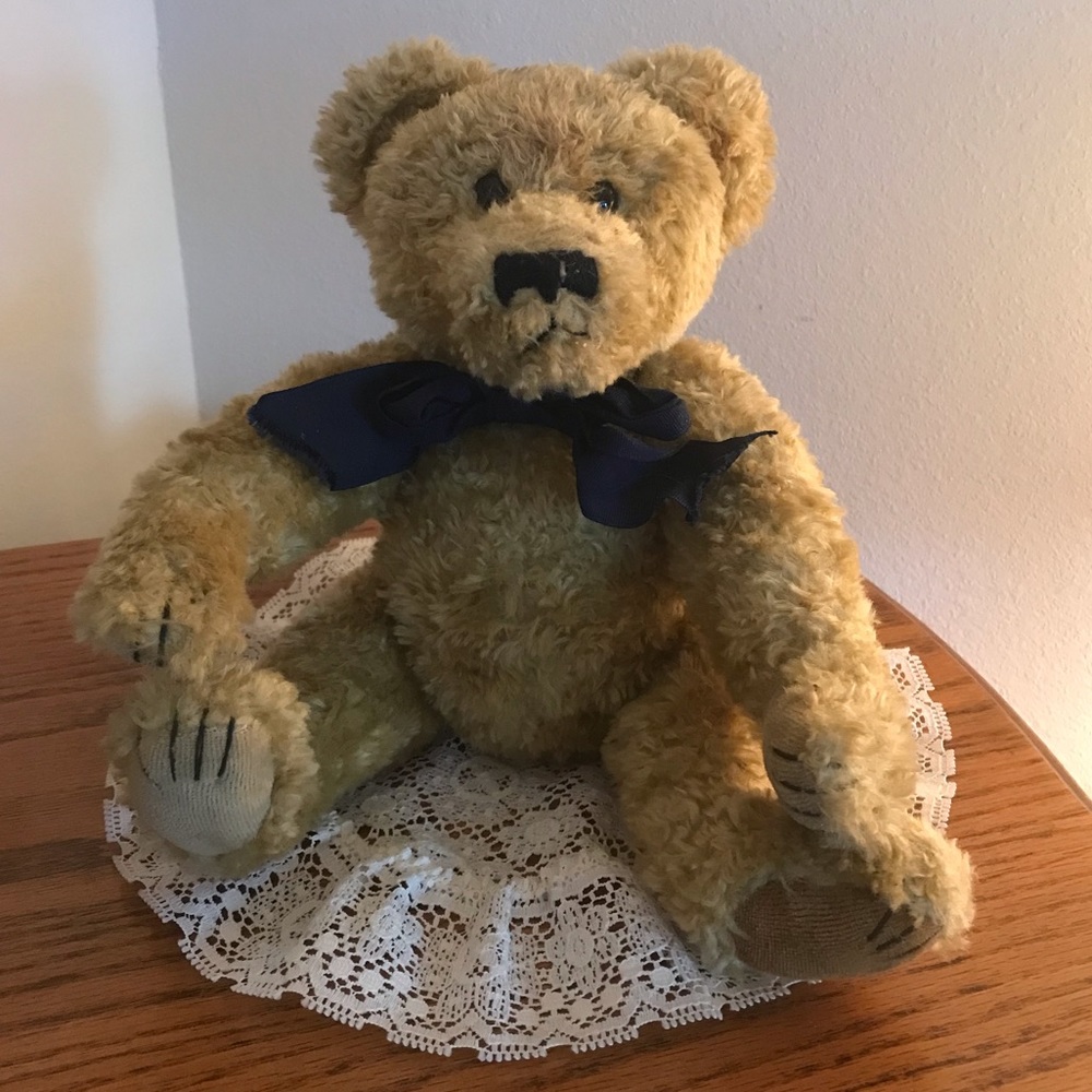 ‼️SALE‼️Adorable Vintage Boyd’s Bear